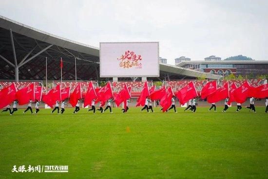 首要讲述了伍四六本来有一个救过他命的双胞胎哥哥伍四五，这让伍四六很是高兴，并帮忙伍四五在清河县开了一家出产农肥的工场。京城呈现地沟油，皇上派人来秘查，伍四五迷倒伍四六冒名顶替，成功的骗过皇上派来的钦差的故事。